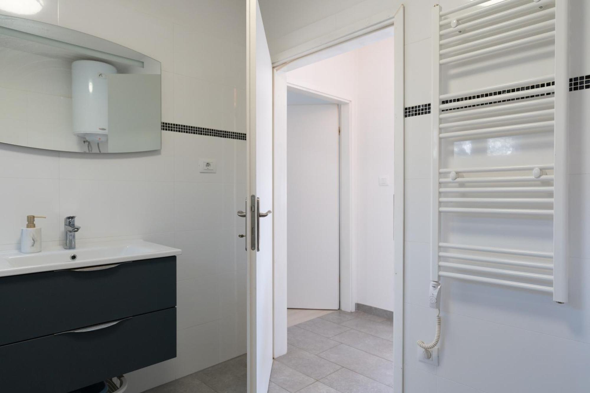Two-Bedroom Apartment Rea In Rovinj Bagian luar foto
